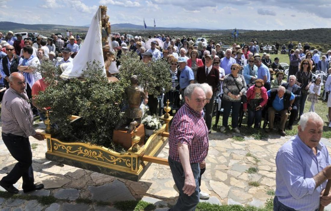 Tursoria romeria de la virgen de Inodejo