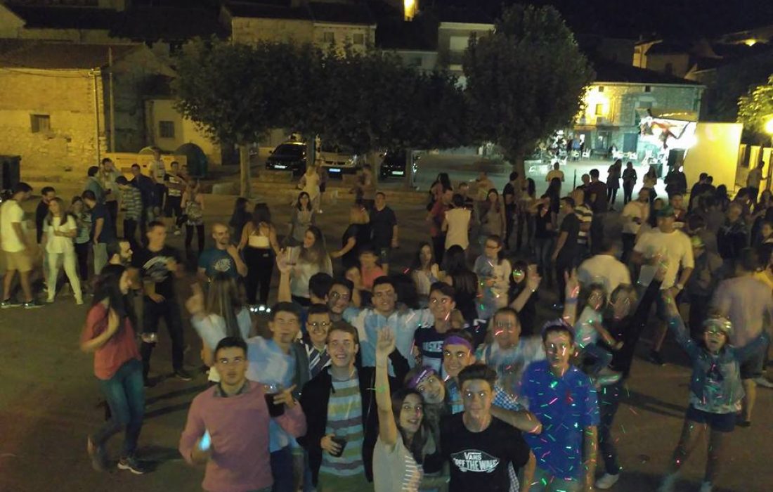 Tursoria fiestas en honor a Santo Domingo en Castillejo de Robledo