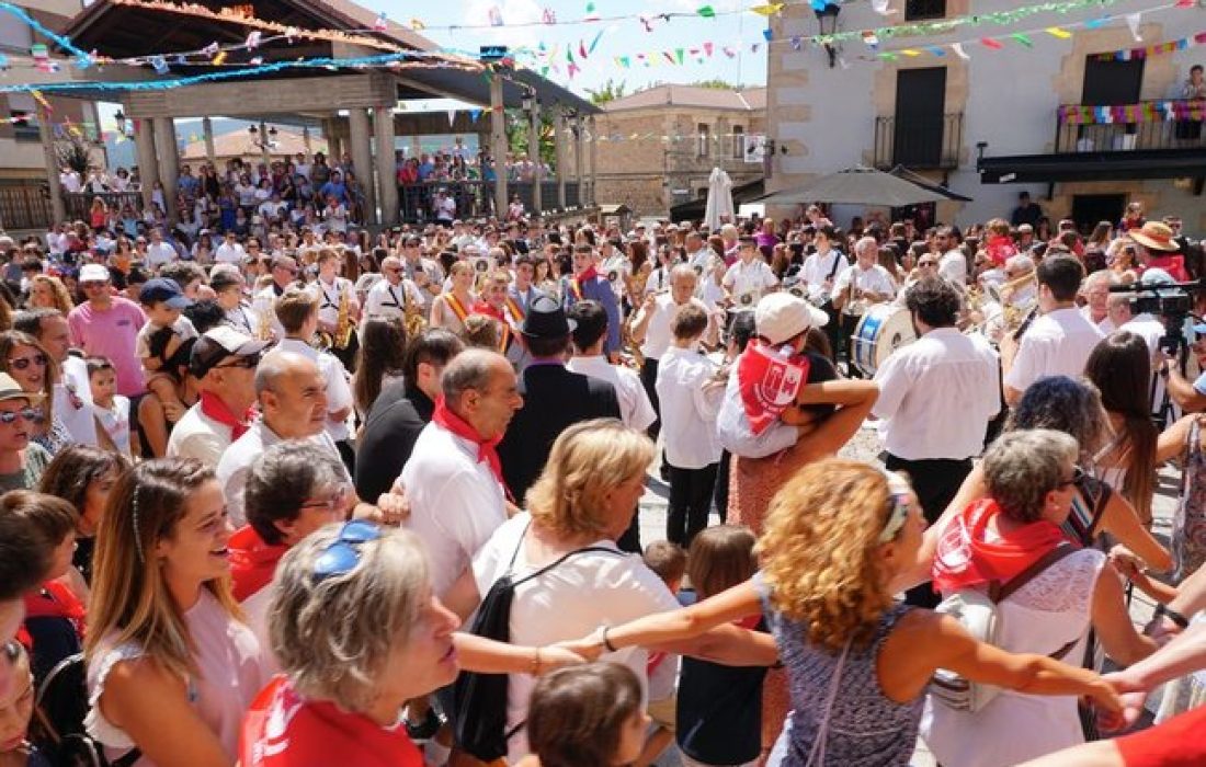 Tursoria fiestas en honor a San Lorenzo en Covaleda