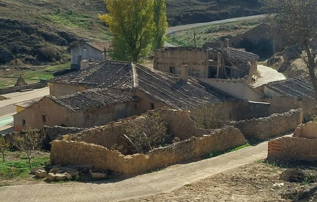 Tursoria ruta pueblos deshabitados Visita Soria