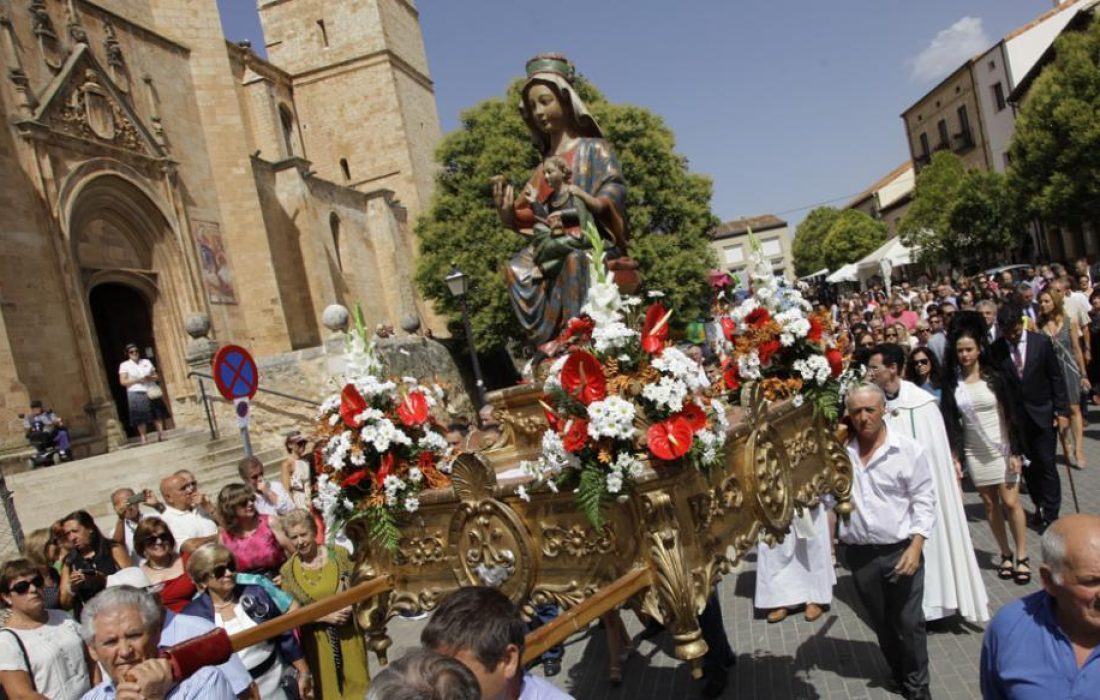 Tursoria fiestas de la virgen del Mercado