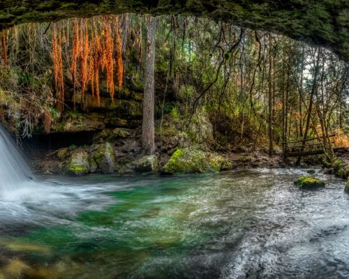 Cascada-del-Paso-del-Penoncito-en-Covaleda-2048x728