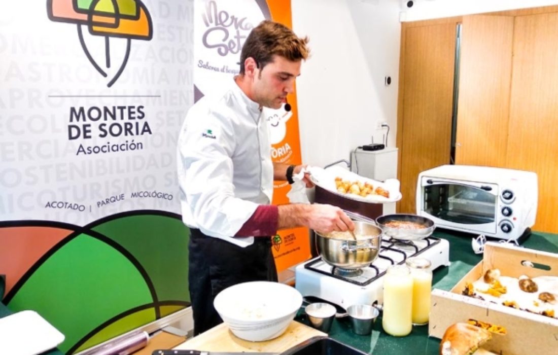 Taller cocina micologica en Valdemaluque. Tursoria