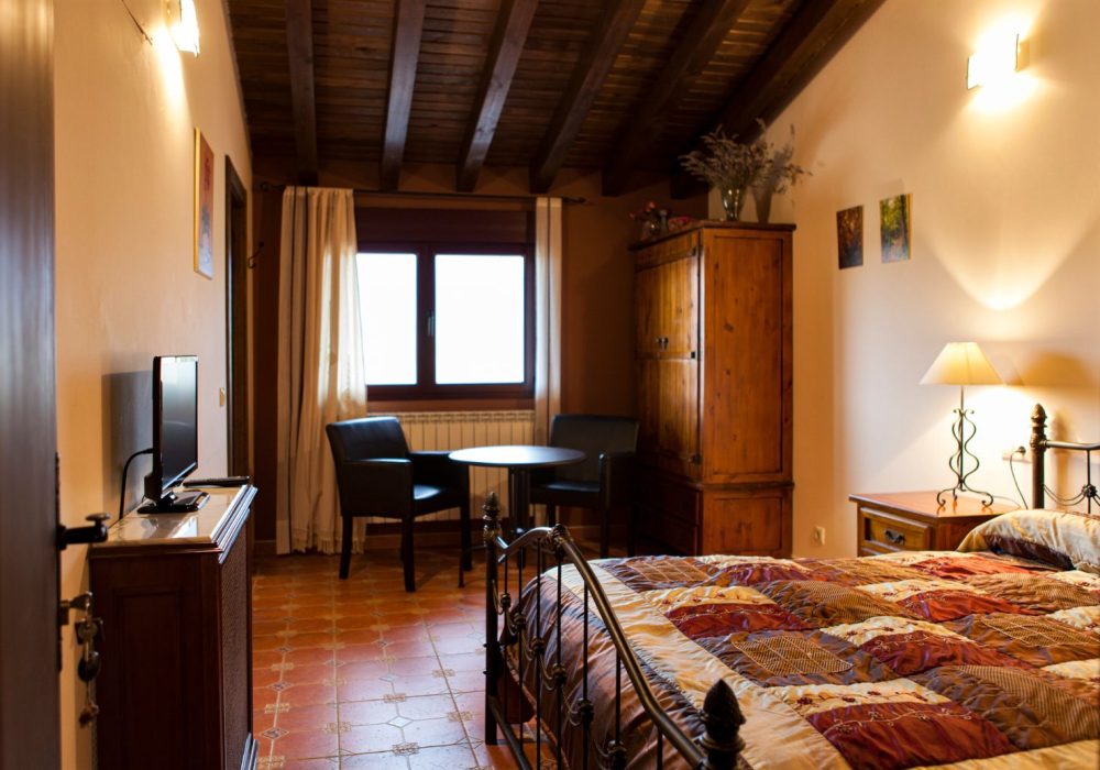 Tursoria casa rural Valmayor