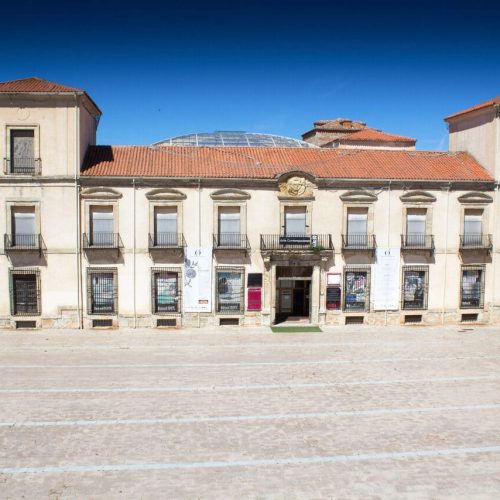 Imagen-fachada-frontal-palacio-ducal