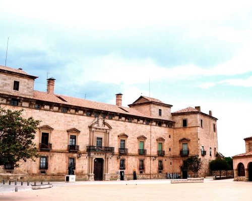 Palacio-de-los-Hurtado-de-Mendoza-almazan-3