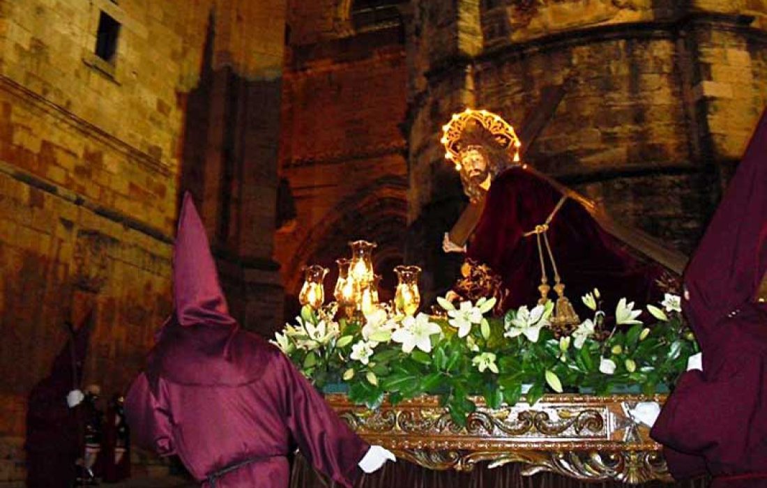 Tursoria semana santa en el burgo de osma