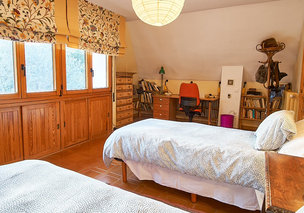 collage_lb_image_page12_10_1