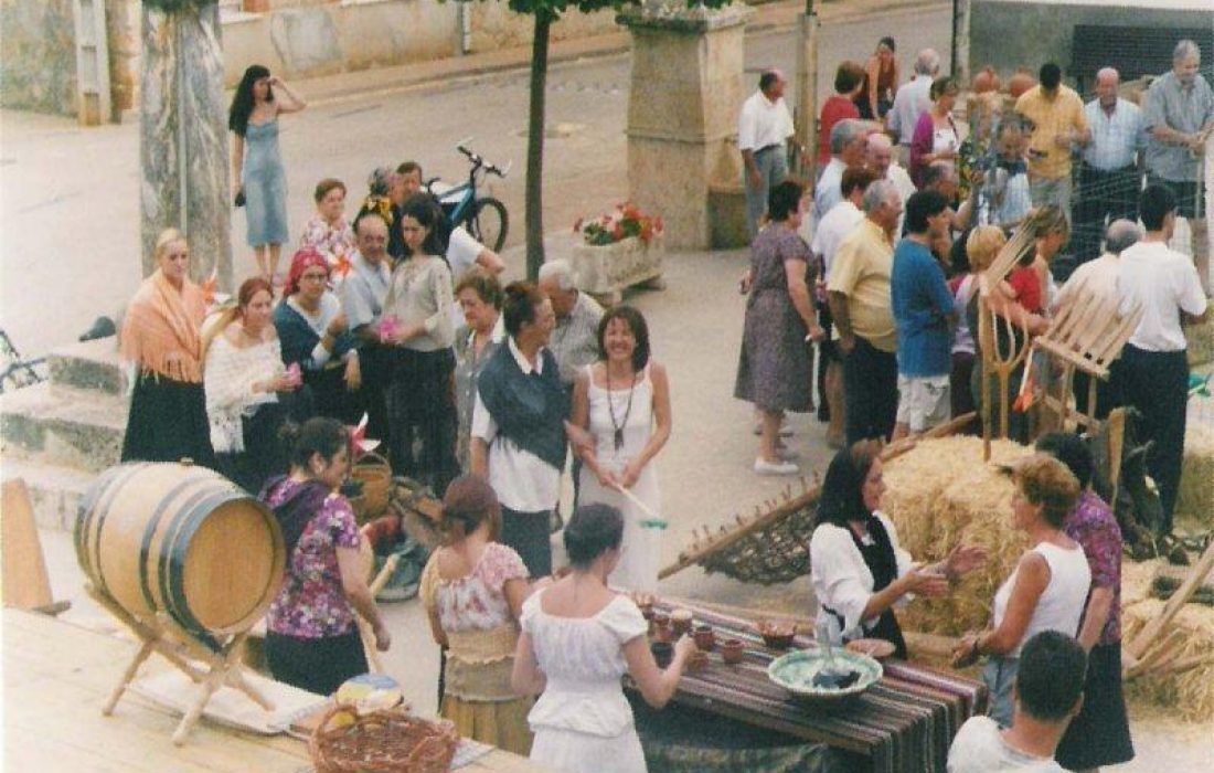 Tursoria fiestas en honor a la virgen del Barrio