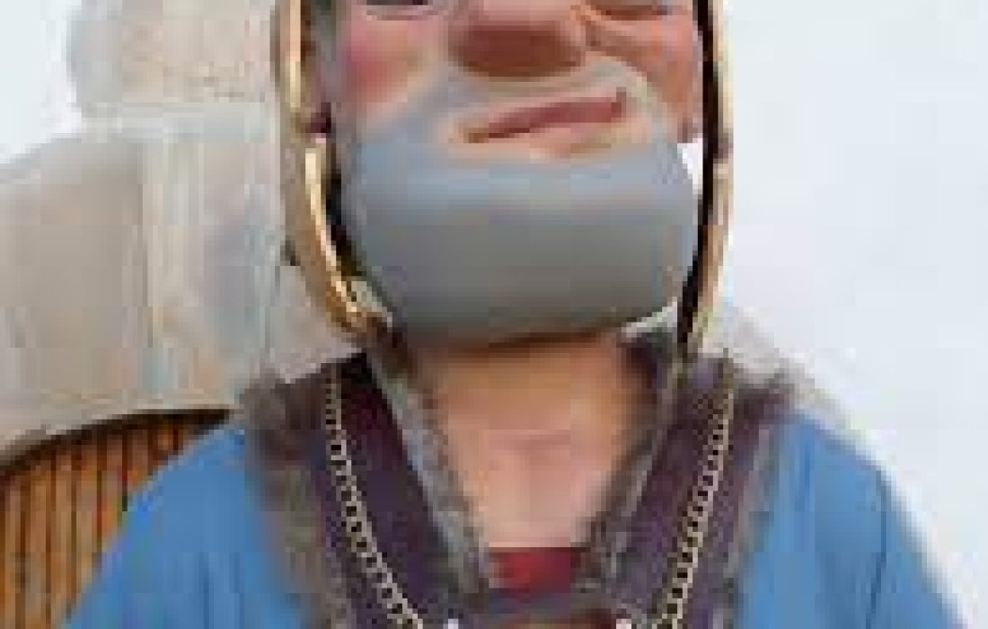 Tursoria. Comparsa gigantes y cabezudos