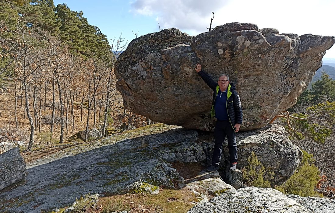 Tursoria ruta a la piedra andadera