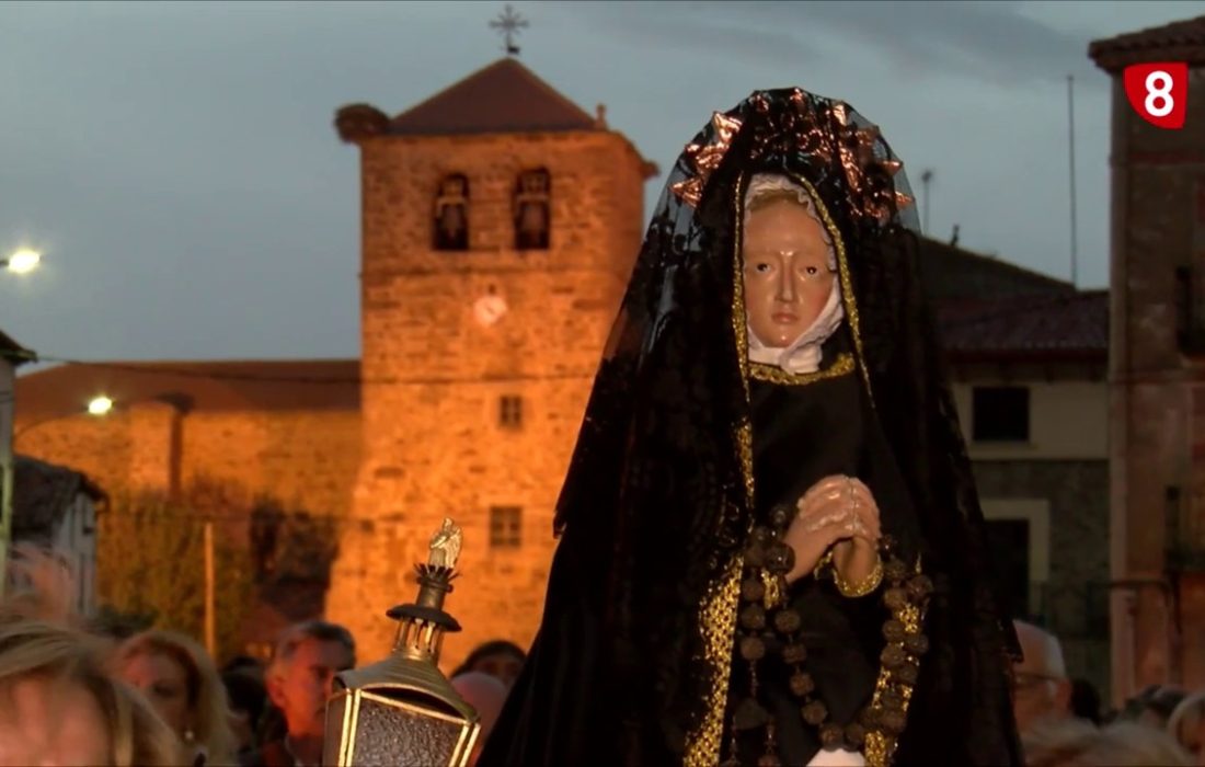 Tursoria procesion de las hogueras