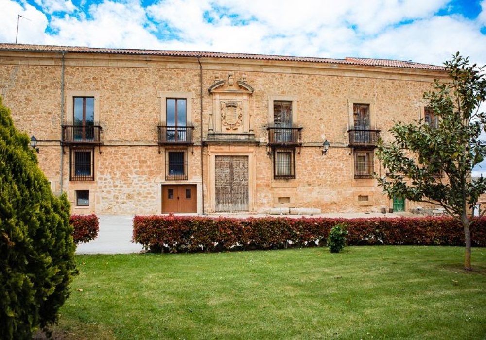 Tursoria casa rural palacio de velamazan