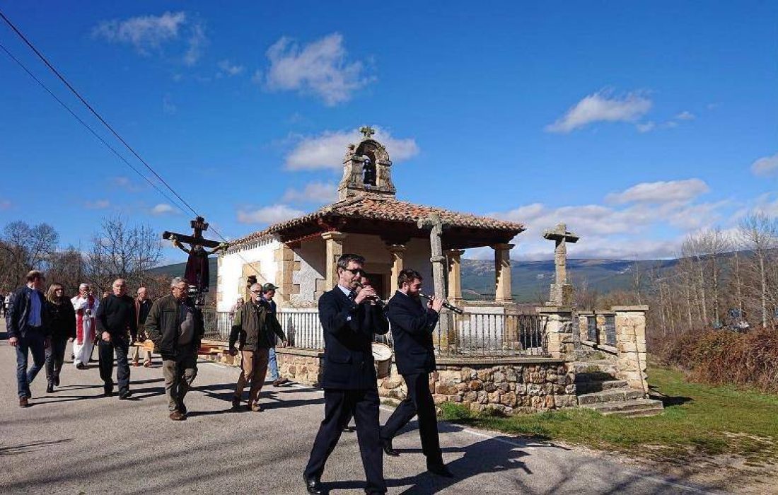 Fiestas del Santo Cristo del Humilladero" en Sotillo del Rincón. Tursoria